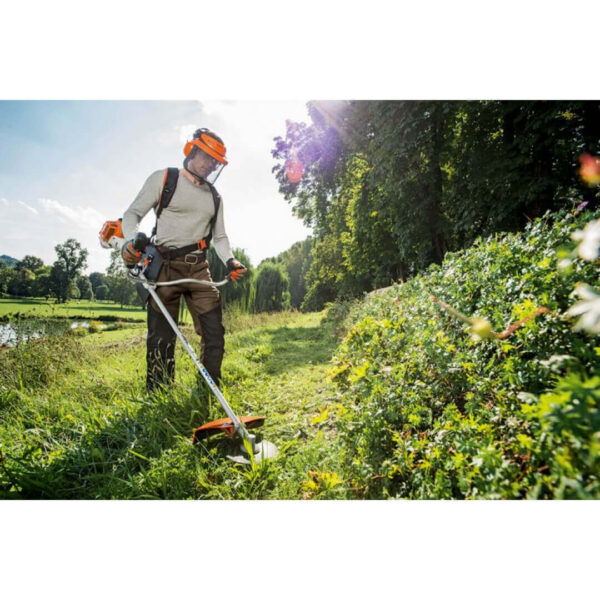 Motocoasa STIHL FS 94 C-E cu maner pentru două maini si "ECOSPEED" - imagine 4